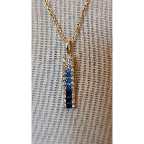 Vince Camuto Blue Ombre Channel Set Crystal Gold Tone Necklace NWOT - Picture 6 of 8